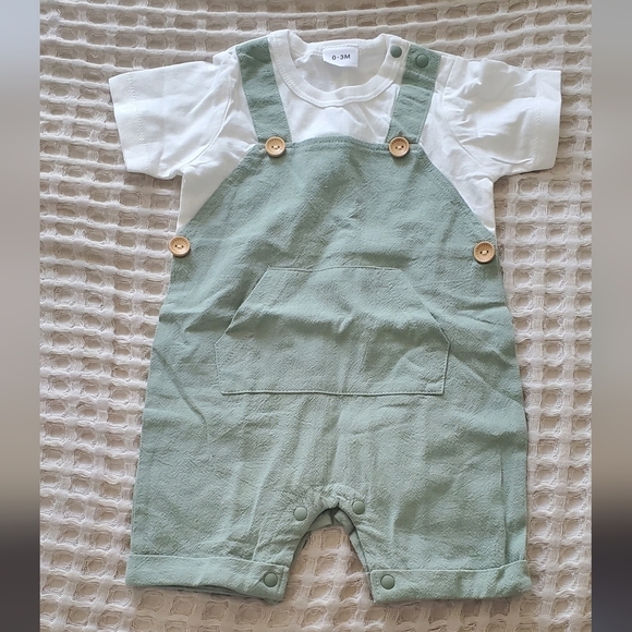 Green Overalls with White Shirt - Picture 1 of 2